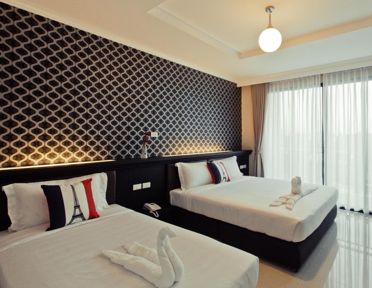 The Proud Hotel Ubon Ratchathani Exterior photo